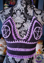 Load image into Gallery viewer, Purple Pentagram Lily Top
